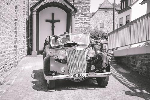 hochzeitsfotograf-olaf-fingerle-osterspai-brautpaar-janine-ferdinand-koblenz-simmern-st. goar-boppard-cochem-neuwied-bad ems-lahnstein-montabaur-0025