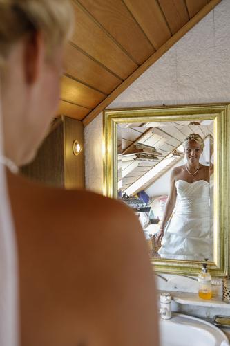 hochzeitsfotograf-olaf-fingerle-osterspai-brautpaar-stephanie-ian-koblenz-simmern-st. goar-boppard-cochem-neuwied-bad ems-lahnstein-montabaur-0024